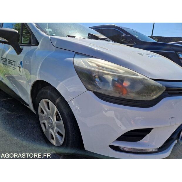 2017 رينو Clio-47913532