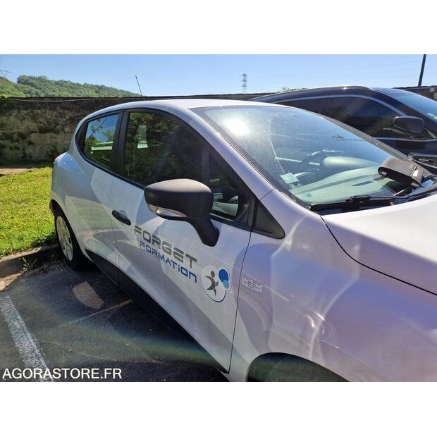 2017 رينو Clio-47913533