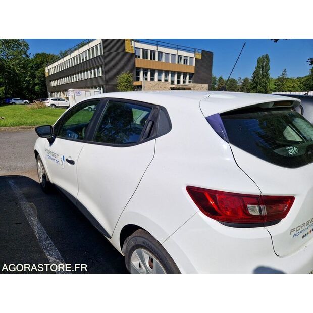 2017 رينو Clio-47913536