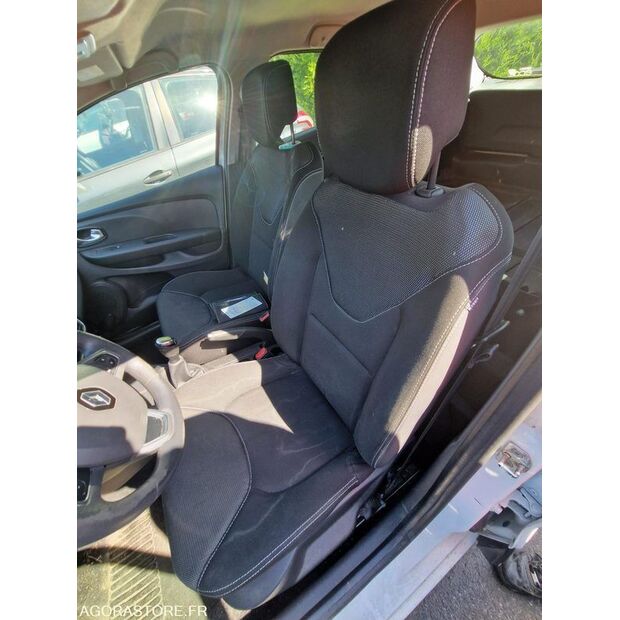 2017 رينو Clio-47913543