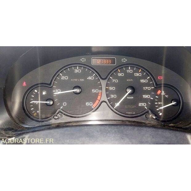 2004 بيجو PARTNER-47913598