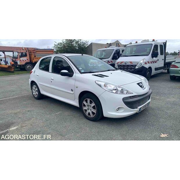 2012 Peugeot 206-47913608