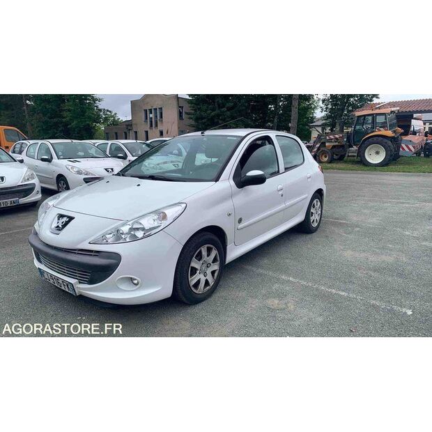 2012 Peugeot 206-47913609