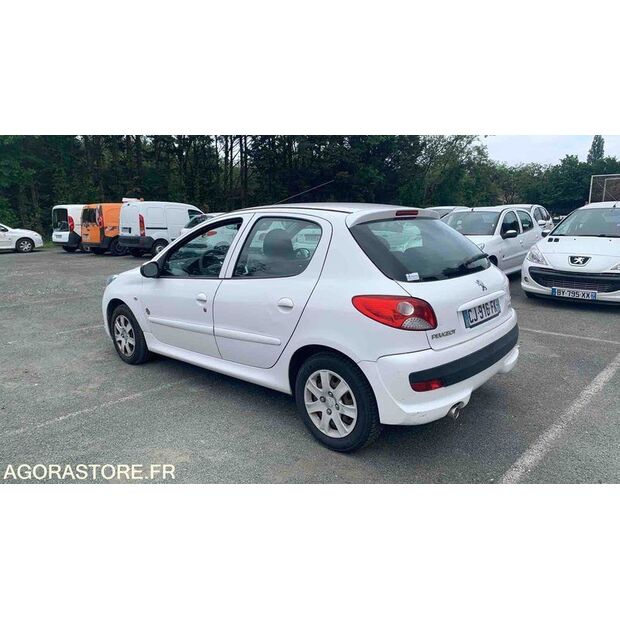 2012 Peugeot 206-47913610