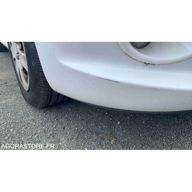2012 Peugeot 206-47913626