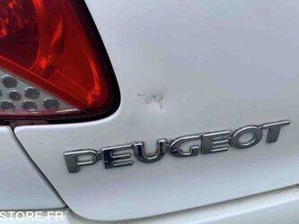 2012-peugeot-206-1464184-47913628
