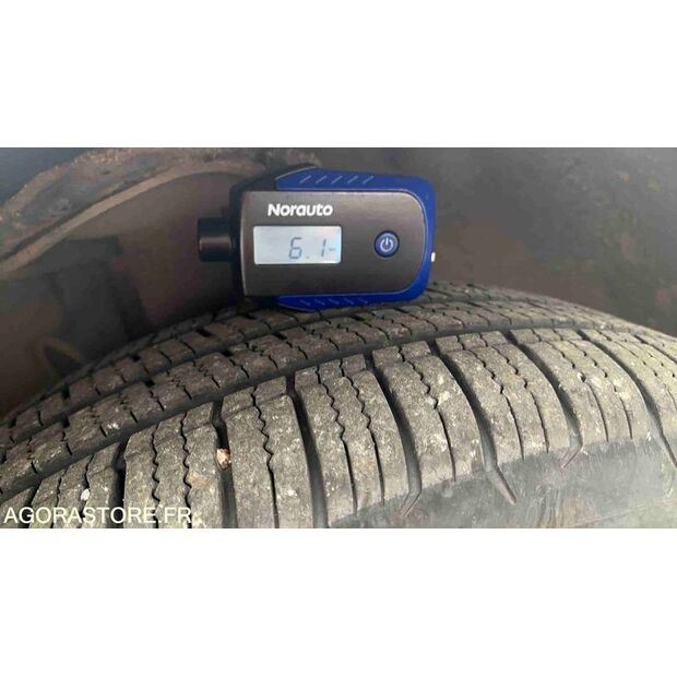 2012 Peugeot 206-47913635