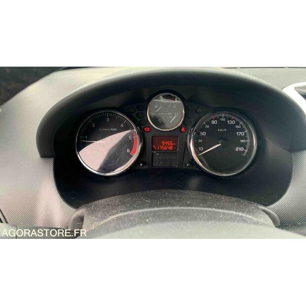 2012 Peugeot 206-47913646