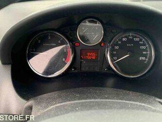 2012-peugeot-206-1464184-47913646