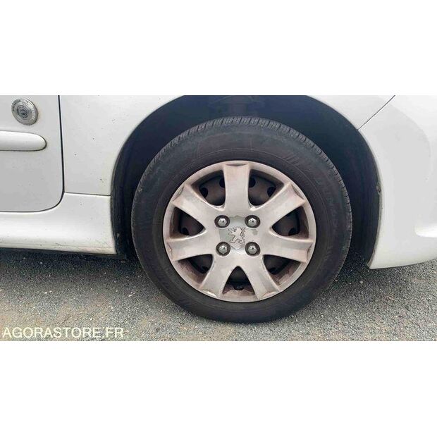 2012 Peugeot 206-47913650