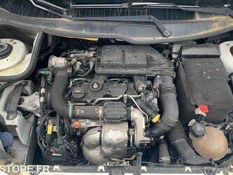 2012-peugeot-206-1464184-47913651