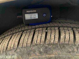 2012-peugeot-206-1464184-47913656