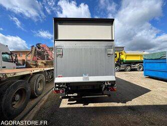 renault-master-1464186-47913693