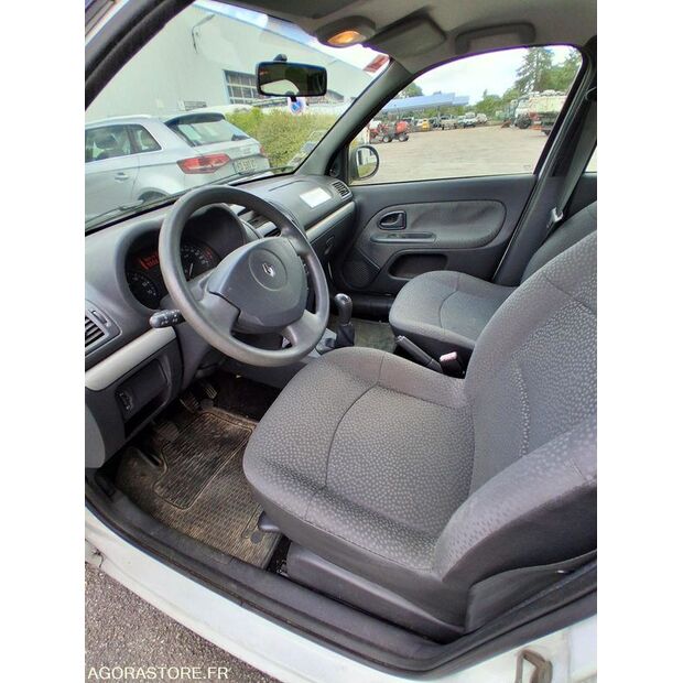 2009 Renault Clio Campus-47913703