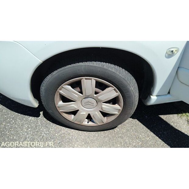 2005 Citroen BERLINGO-47913794