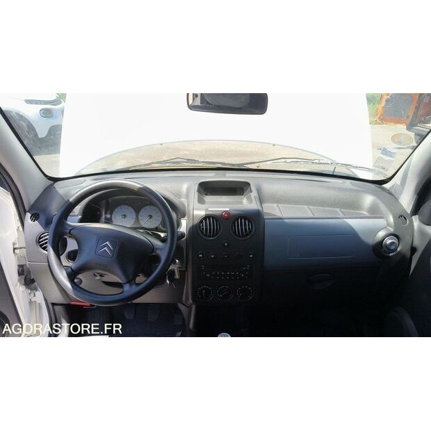 2005 Citroen BERLINGO-47913818