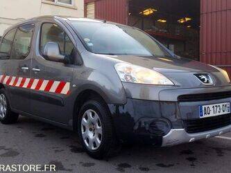 2010-peugeot-partner-1463541-47913952
