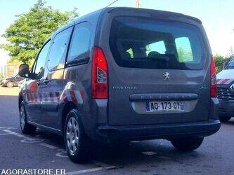 2010-peugeot-partner-1463541-47913962
