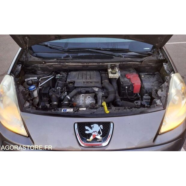 2010 Peugeot PARTNER-47913982