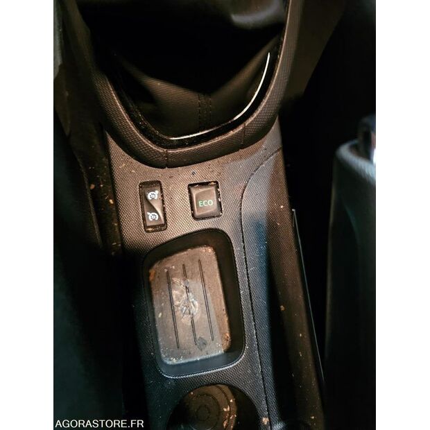 2014 Renault Clio-47914316