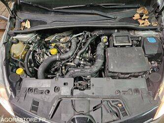 2014-renault-clio-1463570-47914322