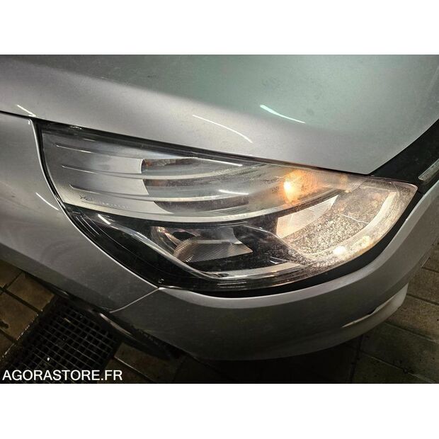 2014 Renault Clio-47914327