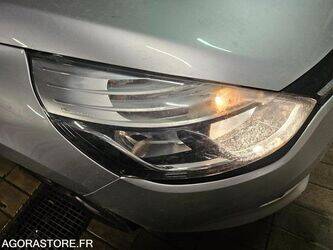 2014-renault-clio-1463570-47914327