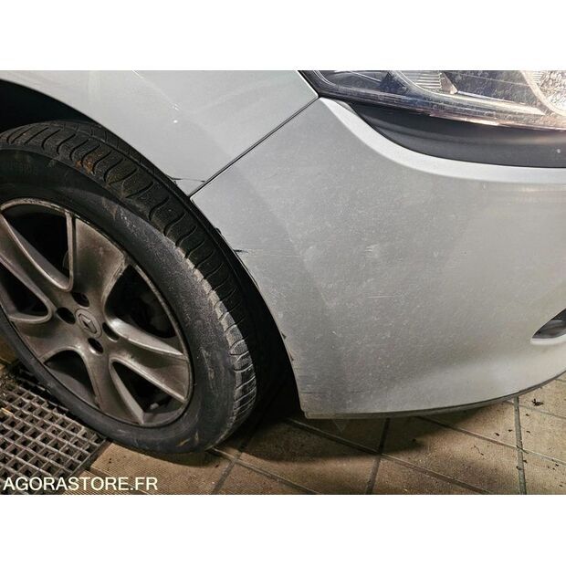 2014 Renault Clio-47914329