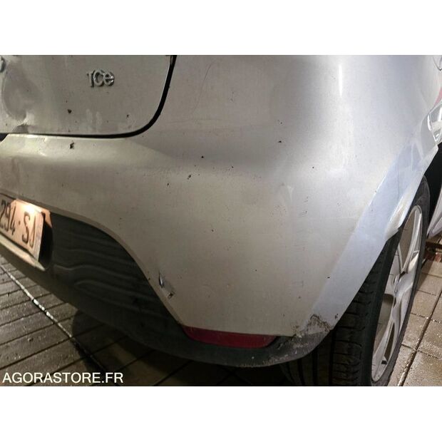 2014 Renault Clio-47914337