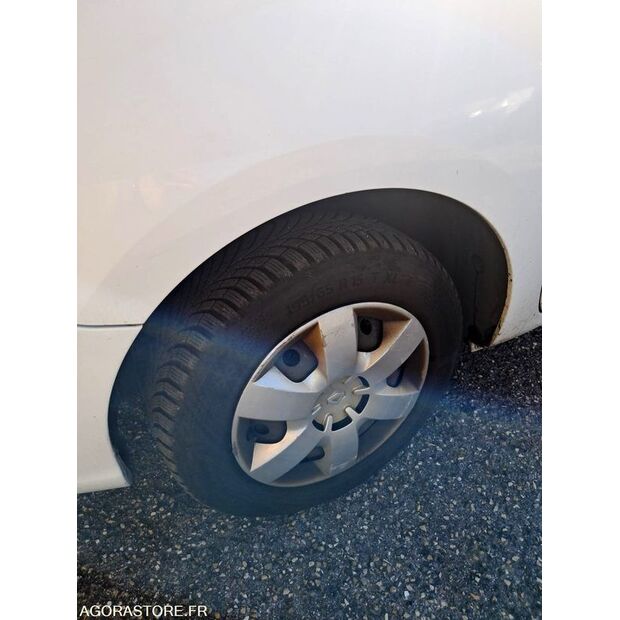 2011 Renault Kangoo-47914454