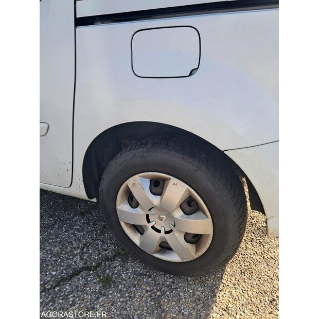 2011 Renault Kangoo-47914460