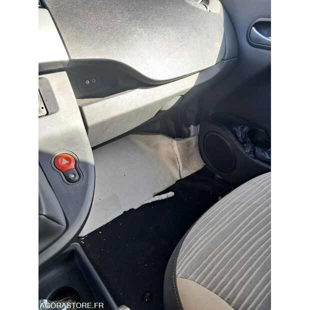 2011 Renault Kangoo-47914475