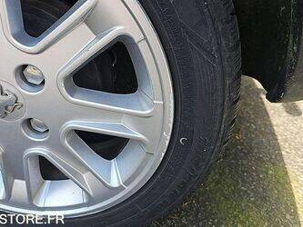 2007-peugeot-1007-1463584-47914532
