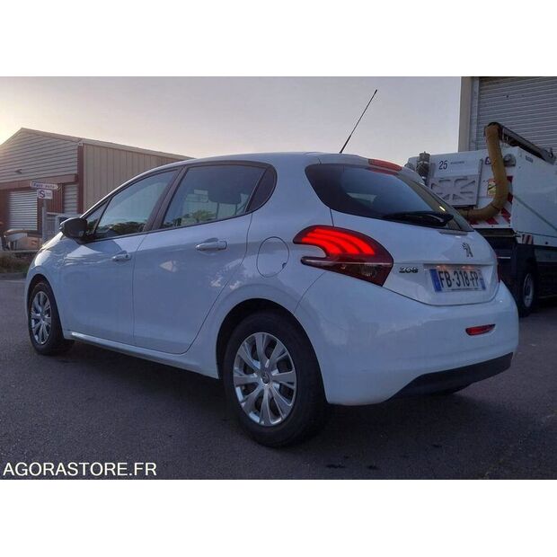2018 Peugeot 208-47914735