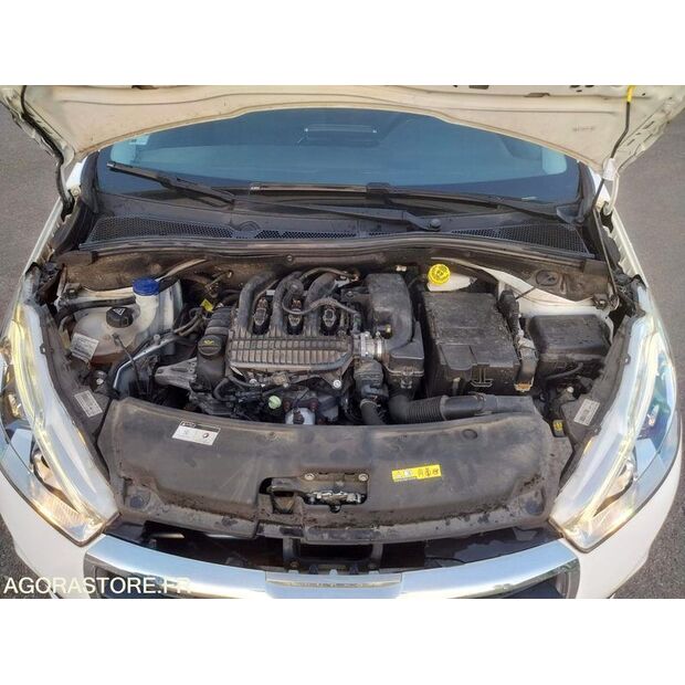 2018 Peugeot 208-47914742