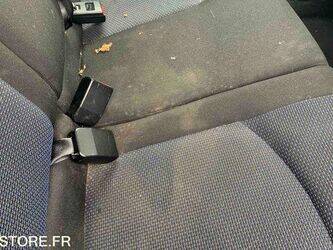 2012-peugeot-206-1463599-47914782