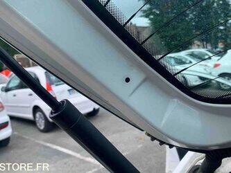 2012-peugeot-206-1463615-47915069