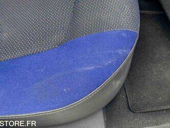 2012-peugeot-206-1463615-47915073