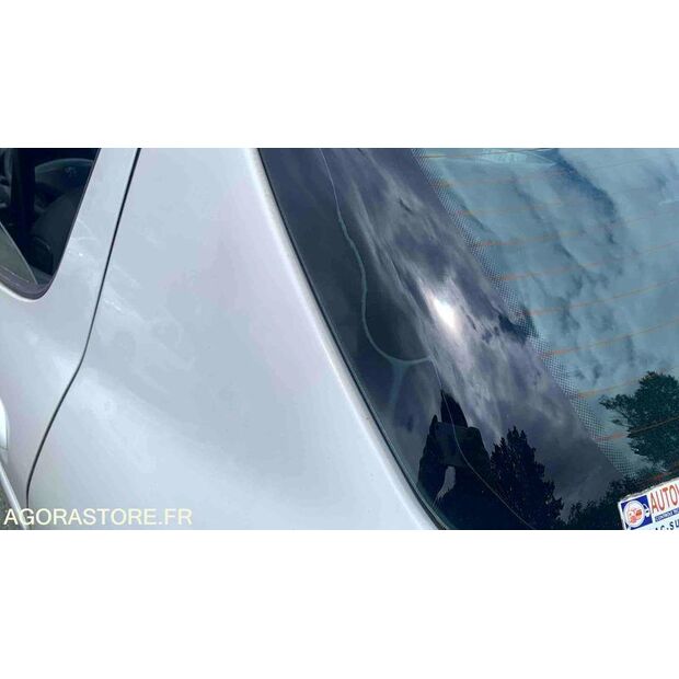 2012 Peugeot 206-47915081