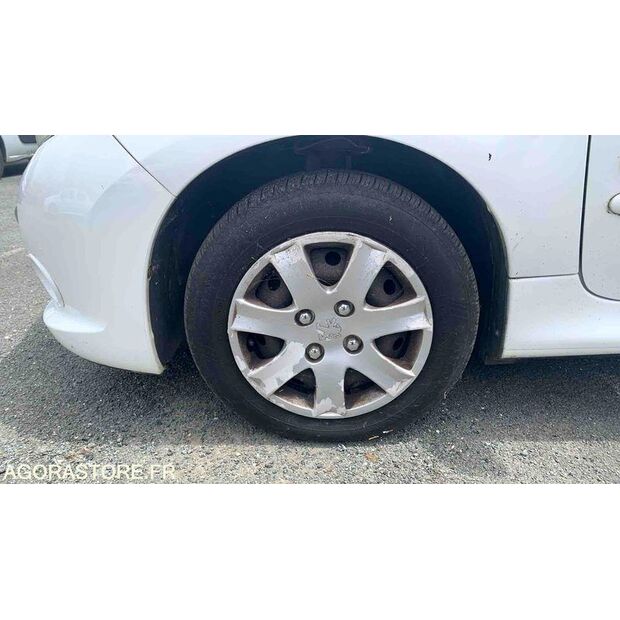 2012 Peugeot 206-47915118