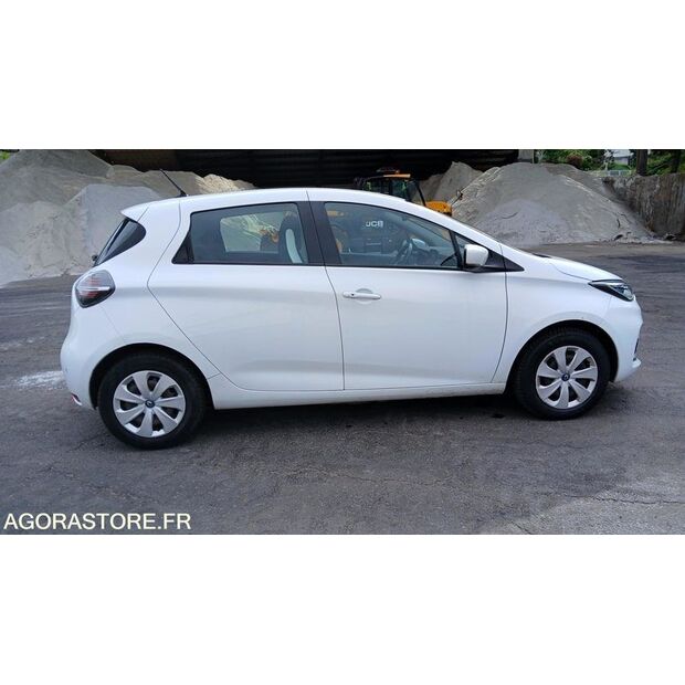 2020 Renault ZOE-47915171