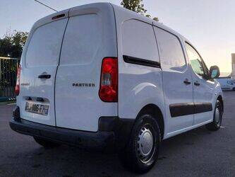 2011-peugeot-partner-1463625-47915220