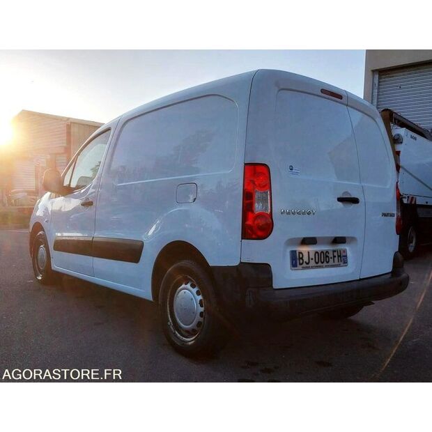 2011 Peugeot PARTNER-47915223