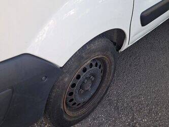 2007-renault-kangoo-1463630-47915322