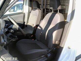 2011-fiat-doblo-1463632-47915408