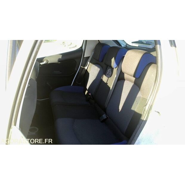 2013 Peugeot 206-47915426