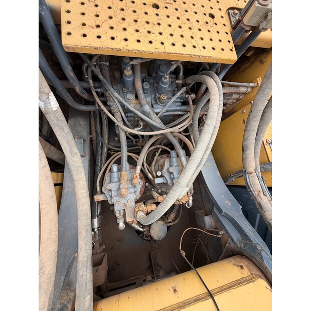 2018 XCMG XE700D-47917881