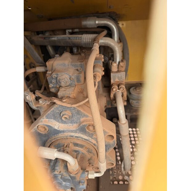 2018 XCMG XE700D-47917894