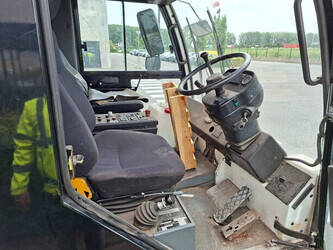 2006-bucher-citycat-5000-47918736