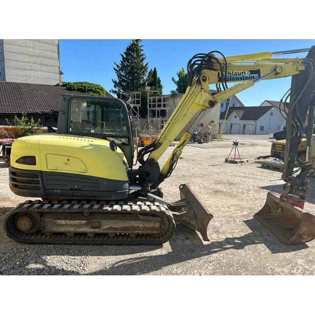 2012 TAKEUCHI TB290-47921107